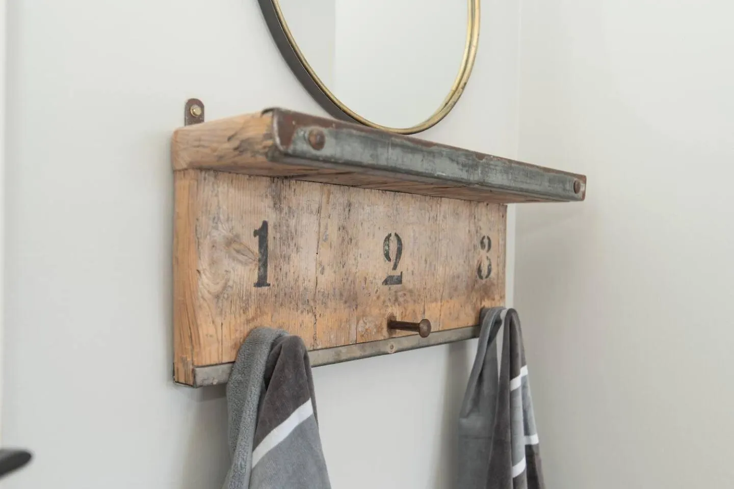 Barefoot Bliss - Summerseas Port Elizabeth Apartment